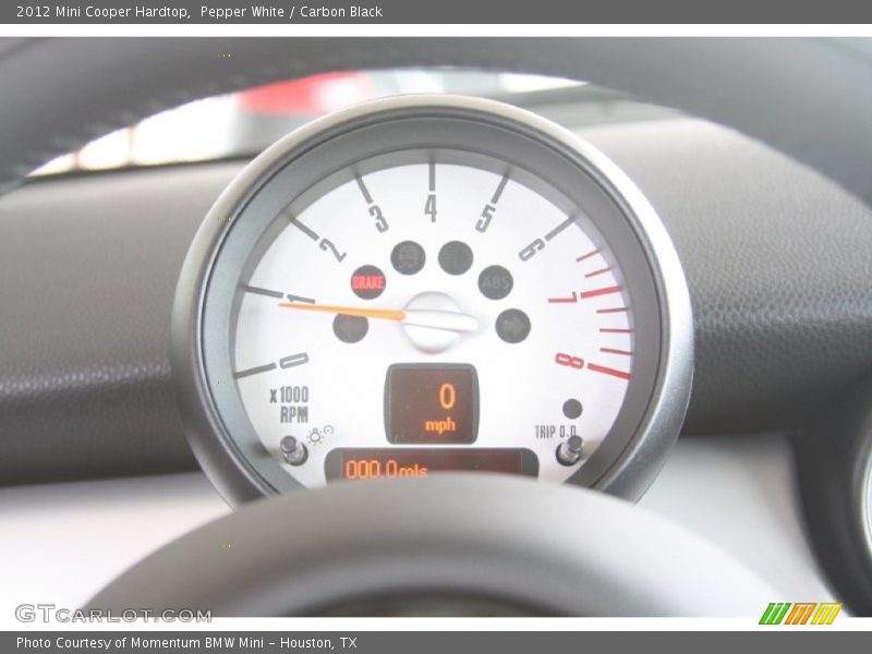 Pepper White / Carbon Black 2012 Mini Cooper Hardtop