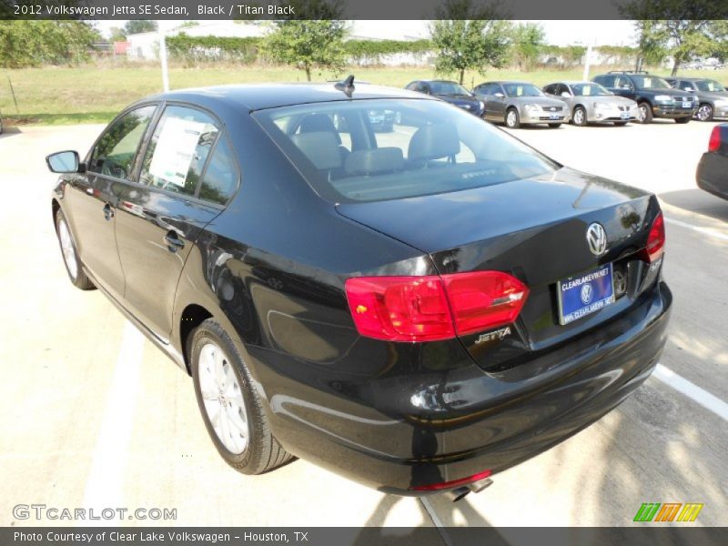 Black / Titan Black 2012 Volkswagen Jetta SE Sedan