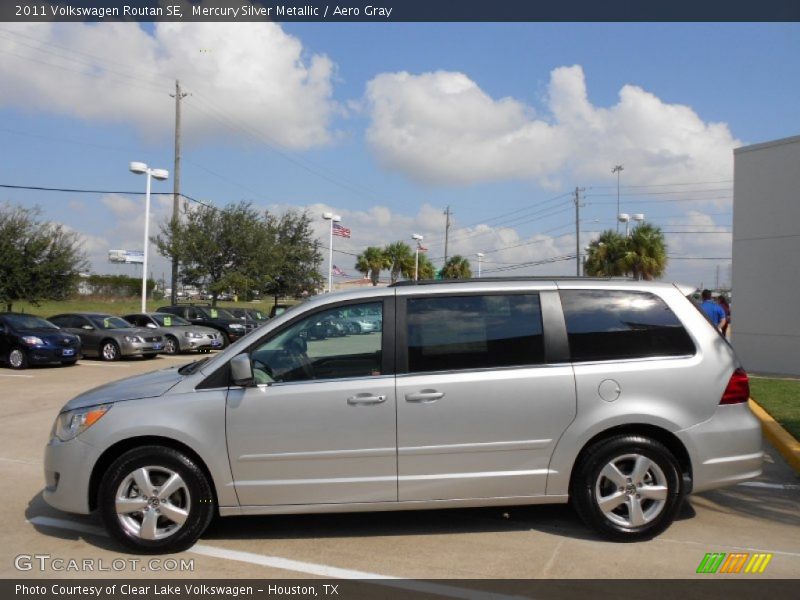 Mercury Silver Metallic / Aero Gray 2011 Volkswagen Routan SE