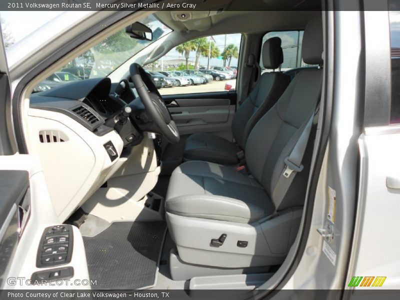 Mercury Silver Metallic / Aero Gray 2011 Volkswagen Routan SE