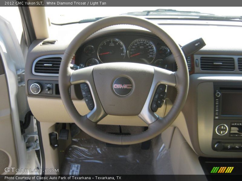 White Diamond Tricoat / Light Tan 2012 GMC Yukon SLT