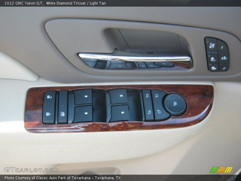 White Diamond Tricoat / Light Tan 2012 GMC Yukon SLT