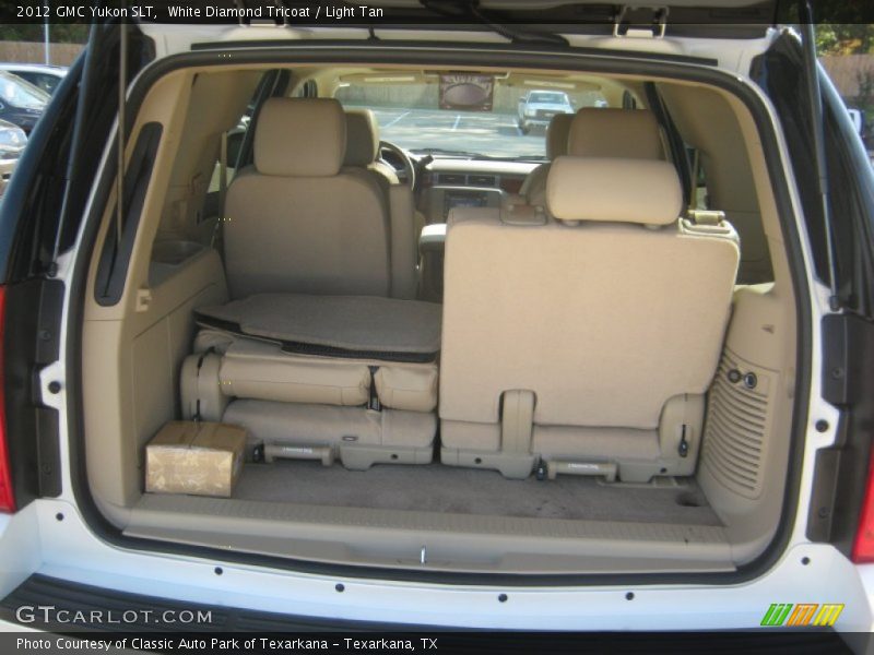 White Diamond Tricoat / Light Tan 2012 GMC Yukon SLT