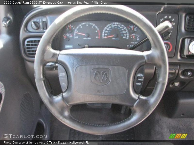  1999 Ram 2500 ST Extended Cab Steering Wheel