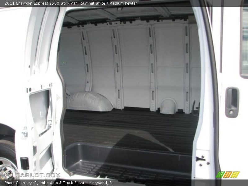 Summit White / Medium Pewter 2011 Chevrolet Express 2500 Work Van