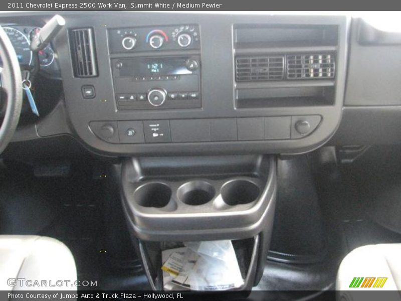 Summit White / Medium Pewter 2011 Chevrolet Express 2500 Work Van