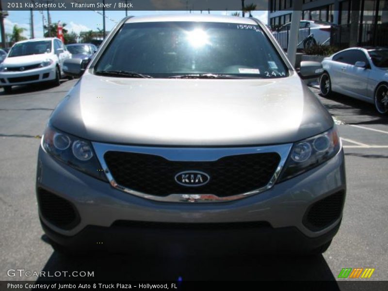 Titanium Silver / Black 2011 Kia Sorento LX