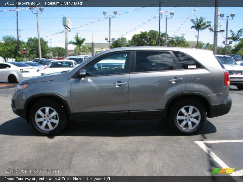 Titanium Silver / Black 2011 Kia Sorento LX