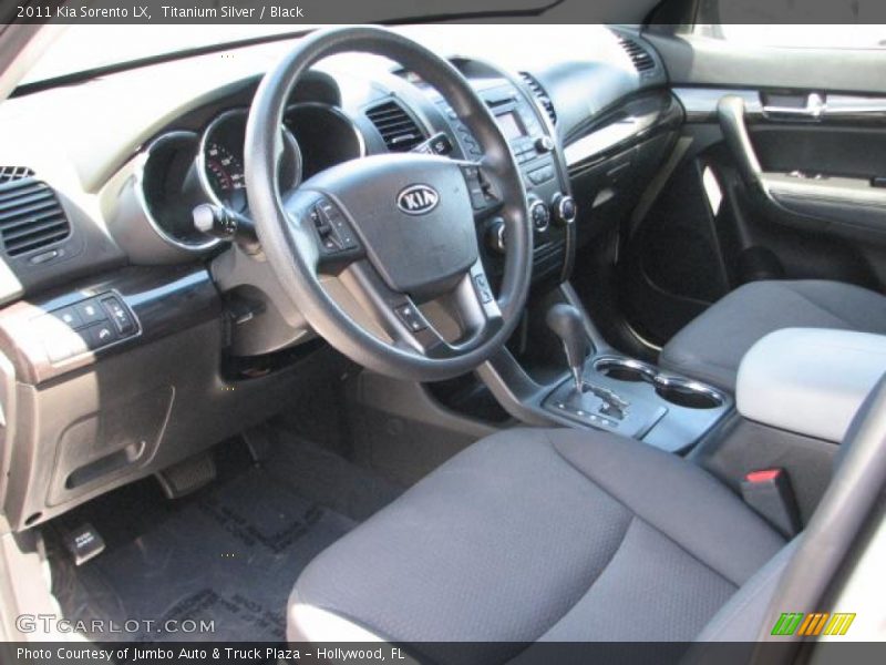 Titanium Silver / Black 2011 Kia Sorento LX