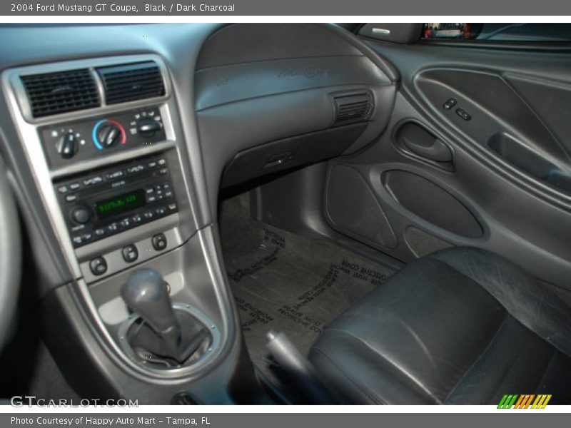 Black / Dark Charcoal 2004 Ford Mustang GT Coupe