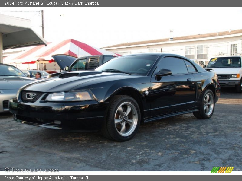 Black / Dark Charcoal 2004 Ford Mustang GT Coupe