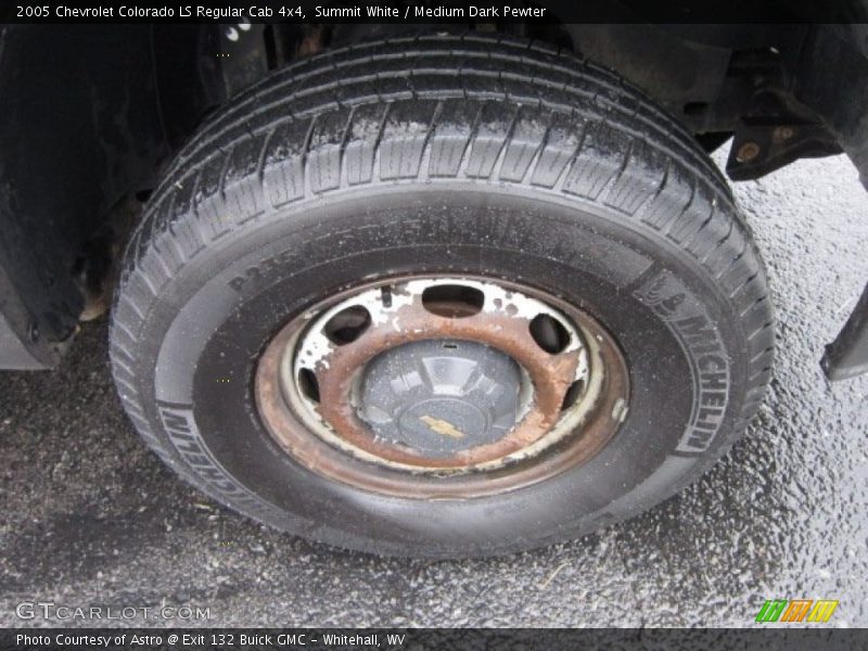 Summit White / Medium Dark Pewter 2005 Chevrolet Colorado LS Regular Cab 4x4