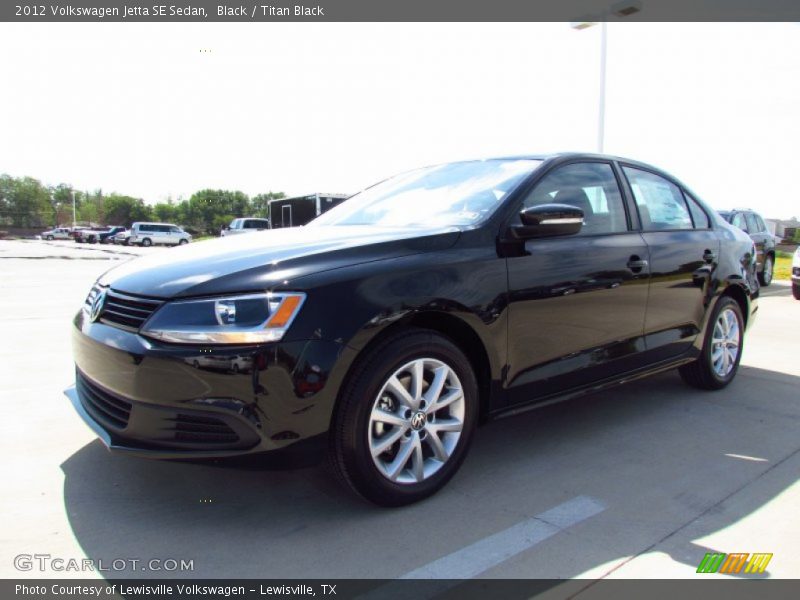 Black / Titan Black 2012 Volkswagen Jetta SE Sedan