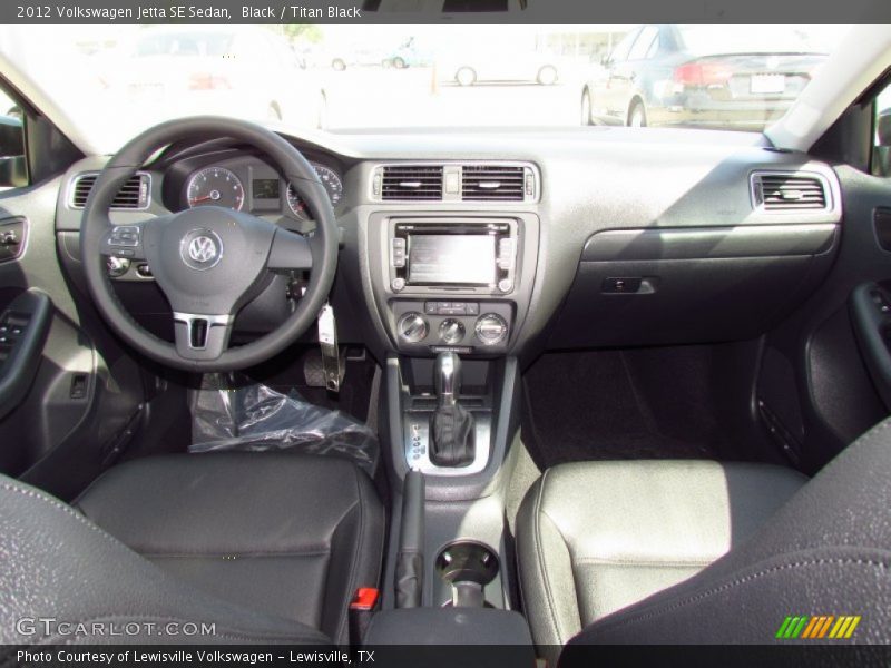 Black / Titan Black 2012 Volkswagen Jetta SE Sedan