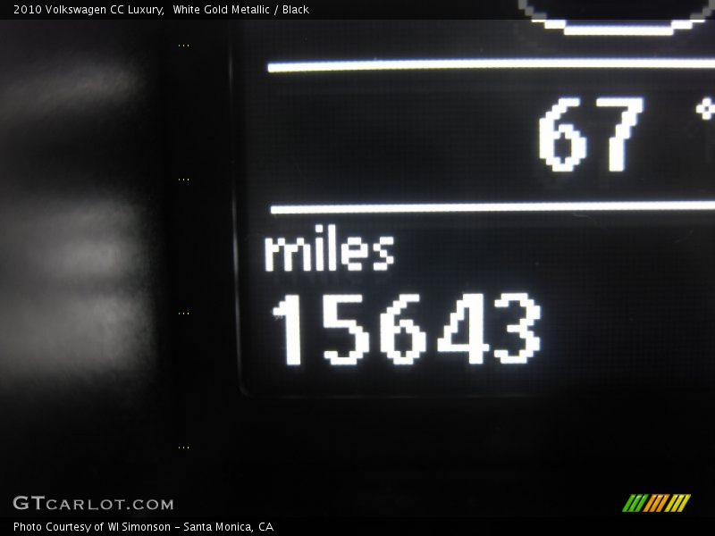 White Gold Metallic / Black 2010 Volkswagen CC Luxury