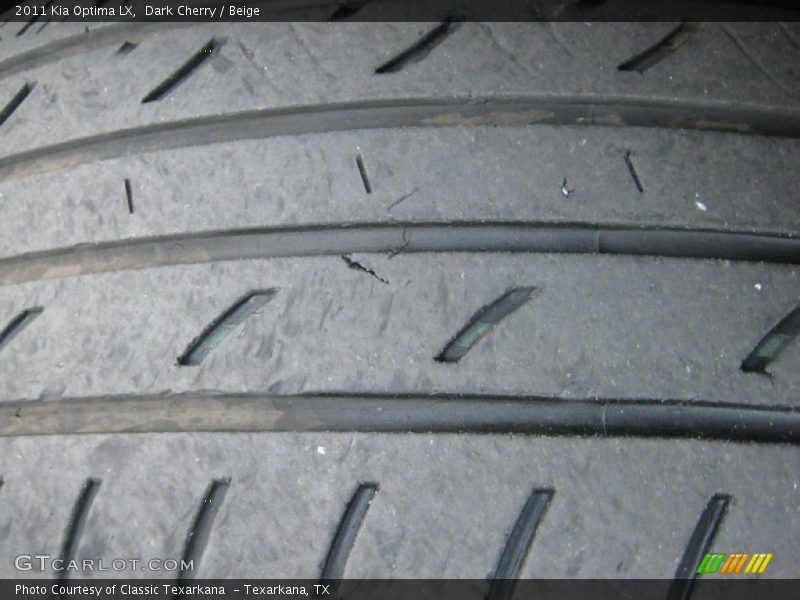 Dark Cherry / Beige 2011 Kia Optima LX