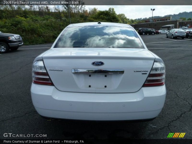 Oxford White / Black 2008 Ford Taurus Limited AWD