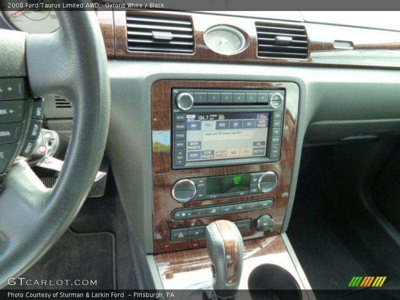 Oxford White / Black 2008 Ford Taurus Limited AWD