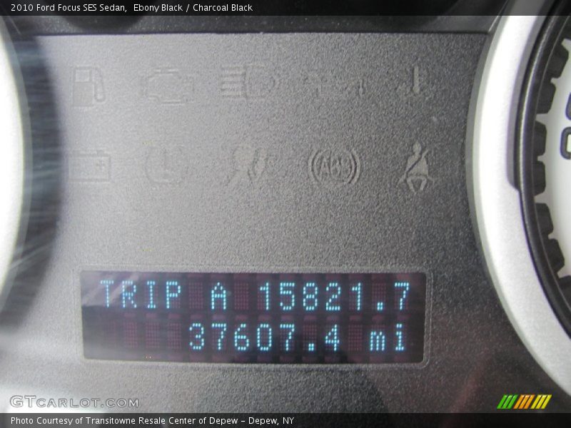 Ebony Black / Charcoal Black 2010 Ford Focus SES Sedan