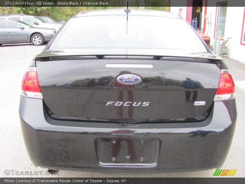 Ebony Black / Charcoal Black 2010 Ford Focus SES Sedan