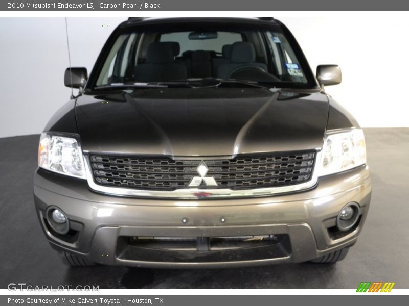 Carbon Pearl / Black 2010 Mitsubishi Endeavor LS