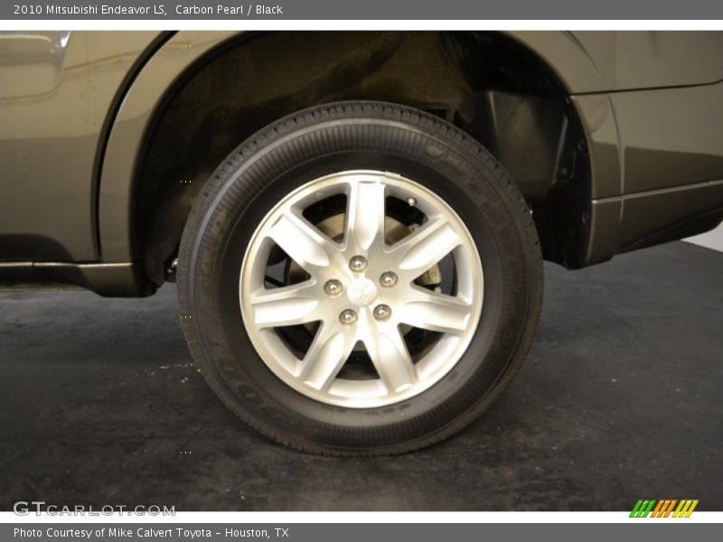 Carbon Pearl / Black 2010 Mitsubishi Endeavor LS