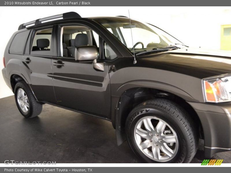 Carbon Pearl / Black 2010 Mitsubishi Endeavor LS