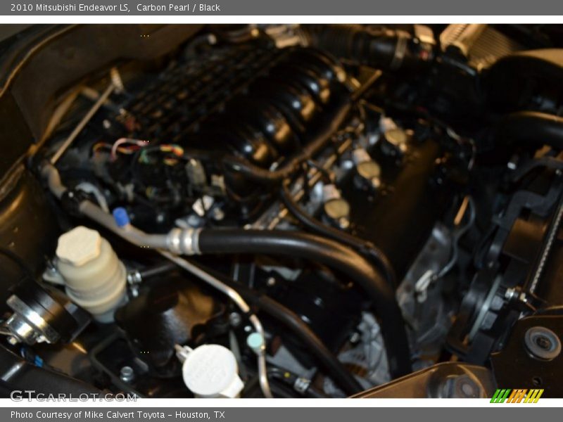 Carbon Pearl / Black 2010 Mitsubishi Endeavor LS