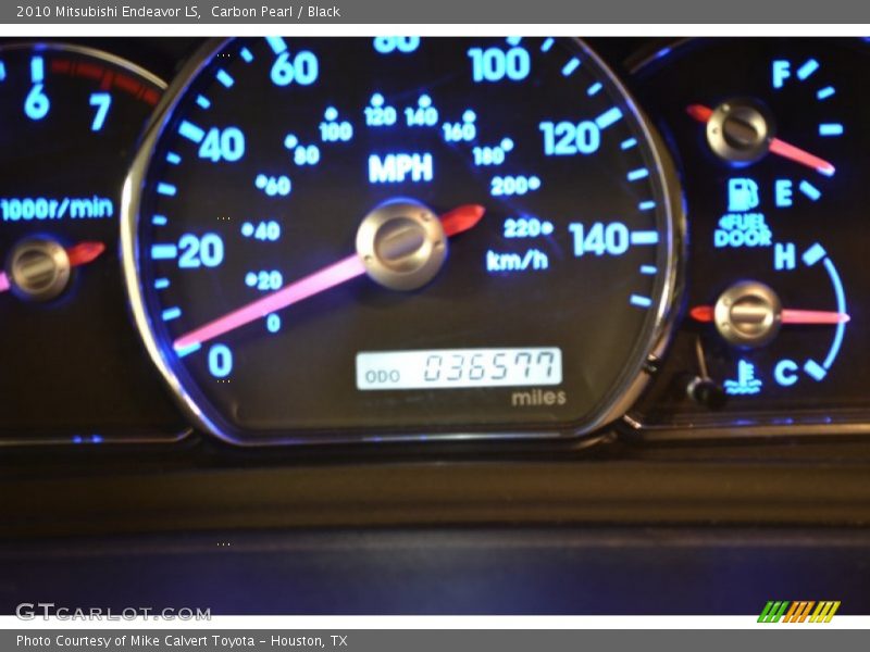 Carbon Pearl / Black 2010 Mitsubishi Endeavor LS