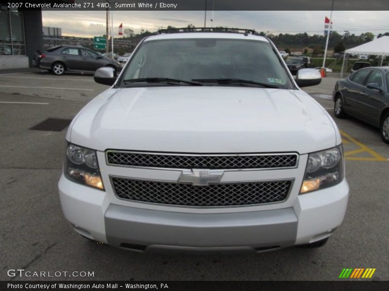Summit White / Ebony 2007 Chevrolet Avalanche Z71 4WD