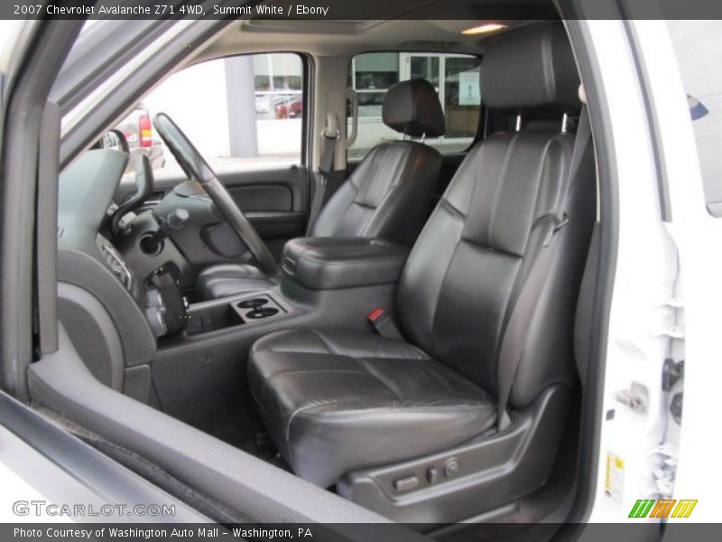 Summit White / Ebony 2007 Chevrolet Avalanche Z71 4WD