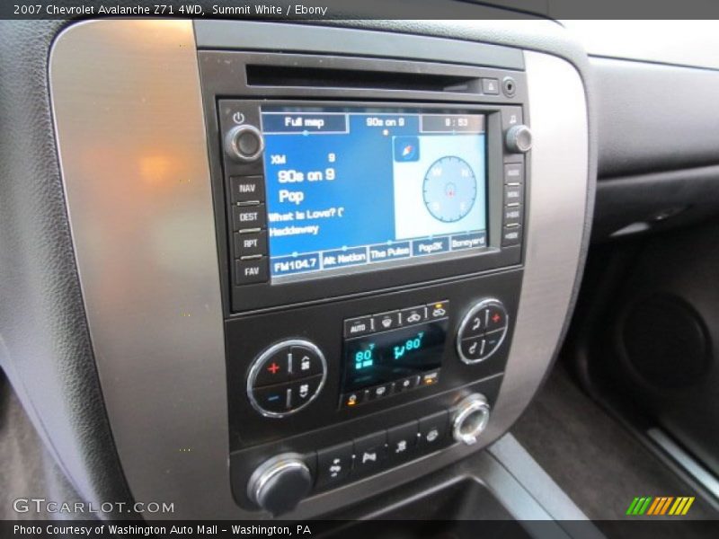 Summit White / Ebony 2007 Chevrolet Avalanche Z71 4WD