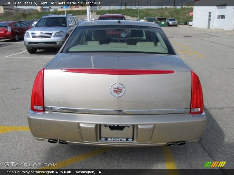 Light Cashmere Metallic / Cashmere 2006 Cadillac DTS