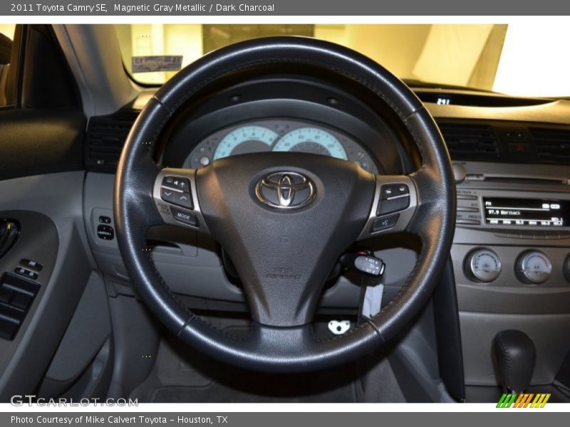 Magnetic Gray Metallic / Dark Charcoal 2011 Toyota Camry SE