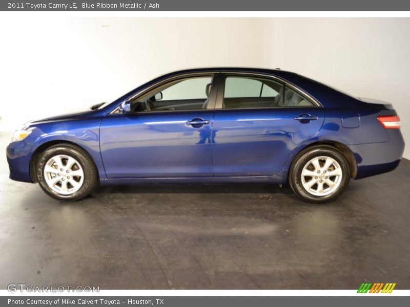 Blue Ribbon Metallic / Ash 2011 Toyota Camry LE