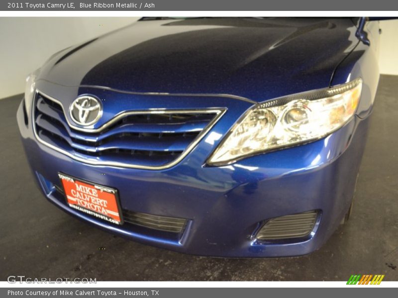 Blue Ribbon Metallic / Ash 2011 Toyota Camry LE