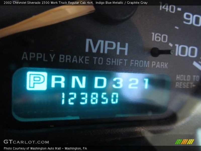 Indigo Blue Metallic / Graphite Gray 2002 Chevrolet Silverado 1500 Work Truck Regular Cab 4x4