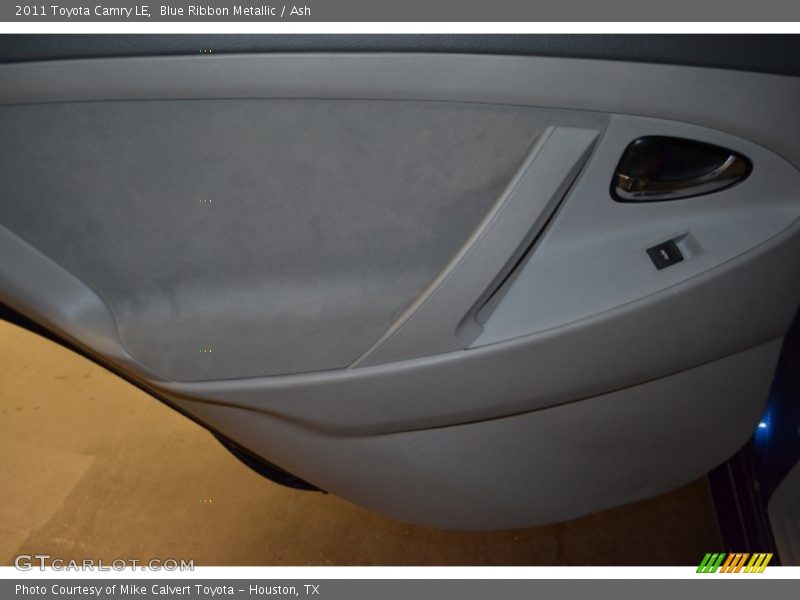 Blue Ribbon Metallic / Ash 2011 Toyota Camry LE