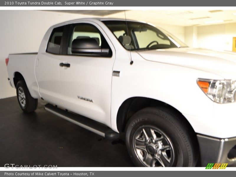 Super White / Graphite Gray 2010 Toyota Tundra Double Cab