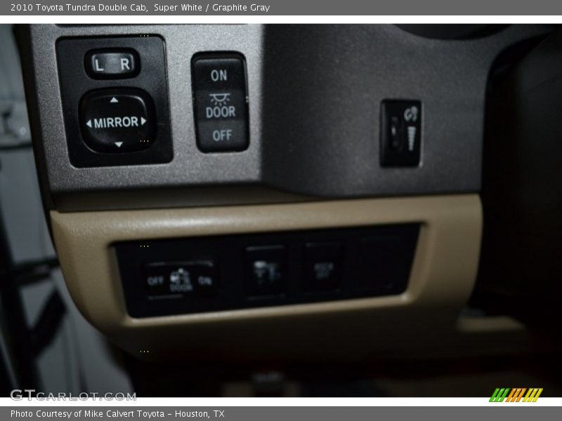 Super White / Graphite Gray 2010 Toyota Tundra Double Cab