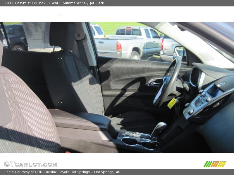 Summit White / Jet Black 2011 Chevrolet Equinox LT AWD