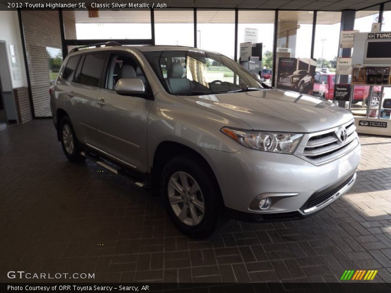 Classic Silver Metallic / Ash 2012 Toyota Highlander SE