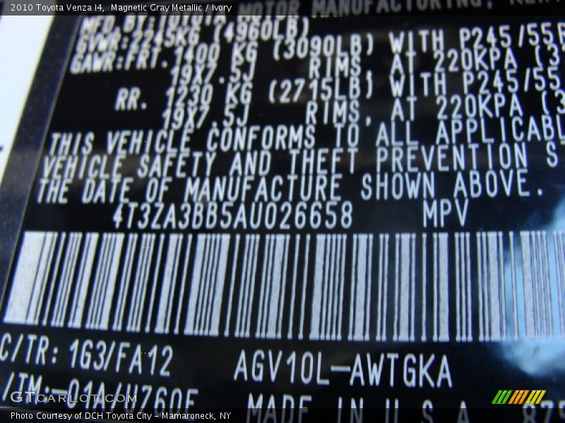 Magnetic Gray Metallic / Ivory 2010 Toyota Venza I4