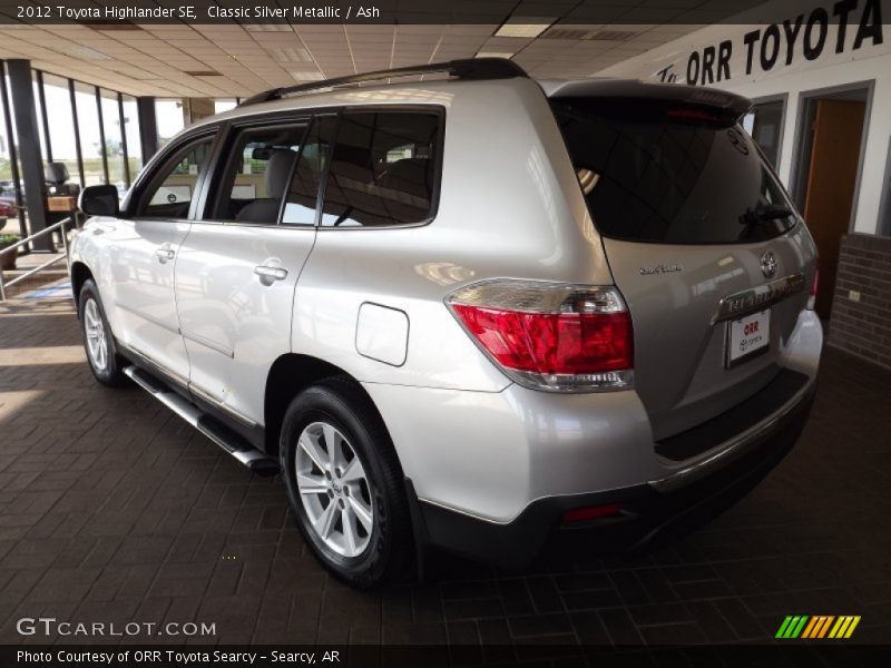 Classic Silver Metallic / Ash 2012 Toyota Highlander SE