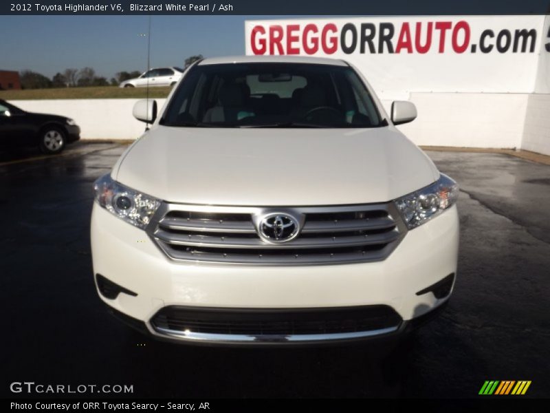 Blizzard White Pearl / Ash 2012 Toyota Highlander V6