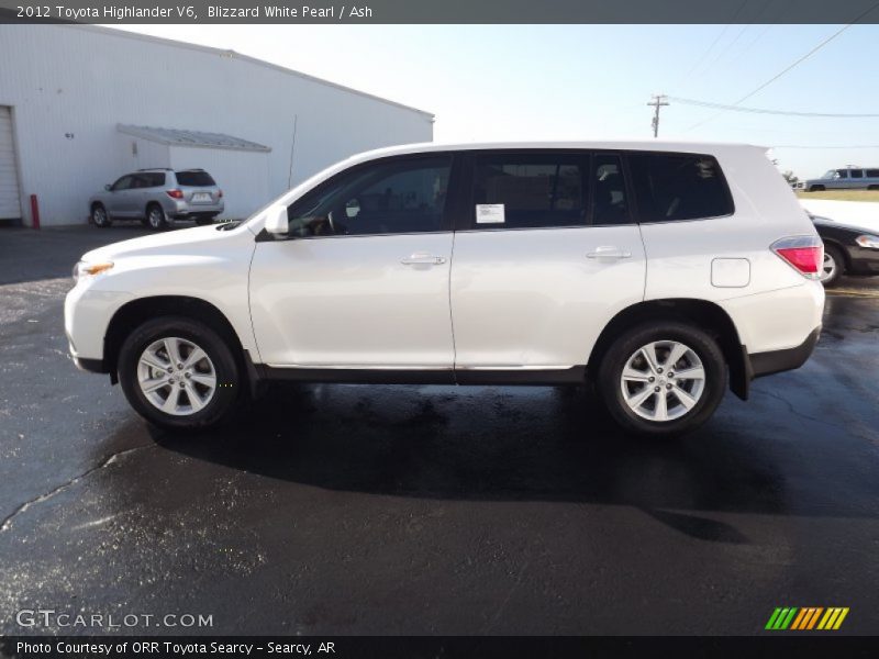 Blizzard White Pearl / Ash 2012 Toyota Highlander V6