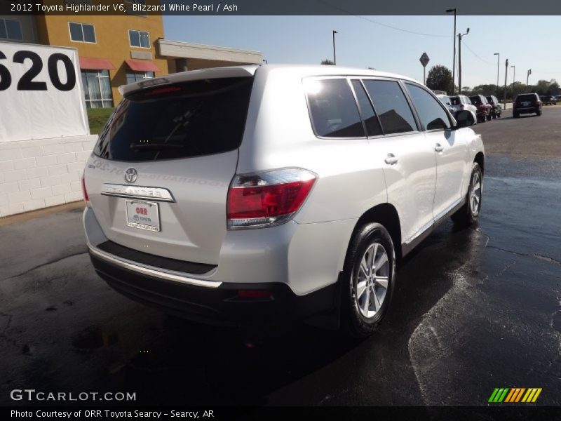 Blizzard White Pearl / Ash 2012 Toyota Highlander V6