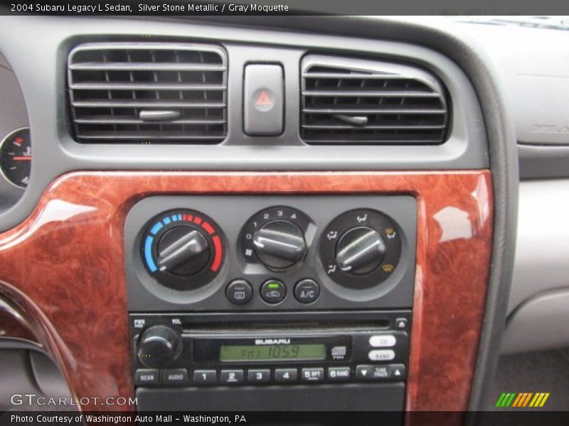 Silver Stone Metallic / Gray Moquette 2004 Subaru Legacy L Sedan