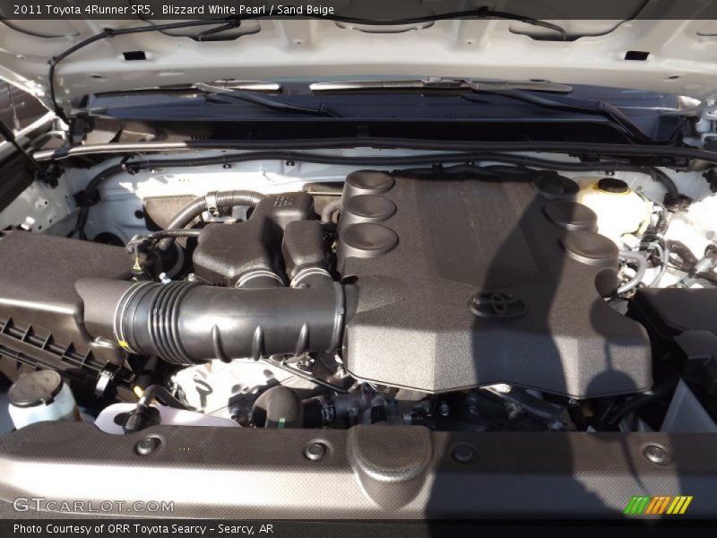 Blizzard White Pearl / Sand Beige 2011 Toyota 4Runner SR5
