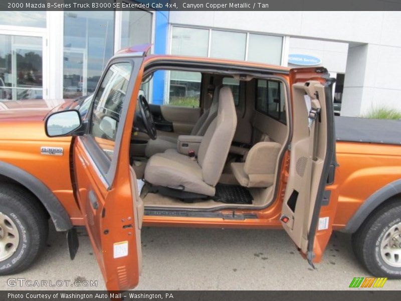  2000 B-Series Truck B3000 SE Extended Cab 4x4 Tan Interior